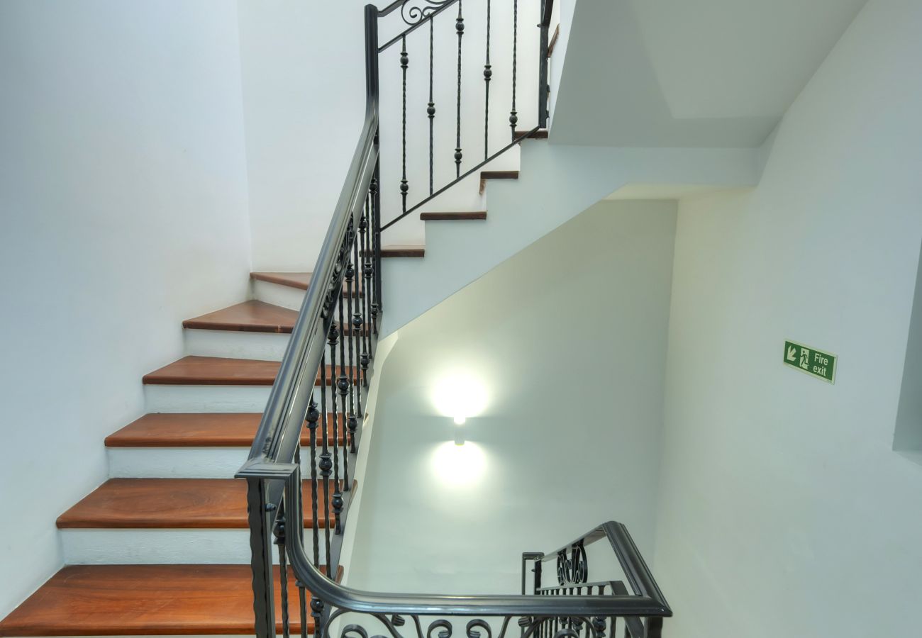 Casa en Sliema - 3bedroom house with yard and roof terrace CZER1-1