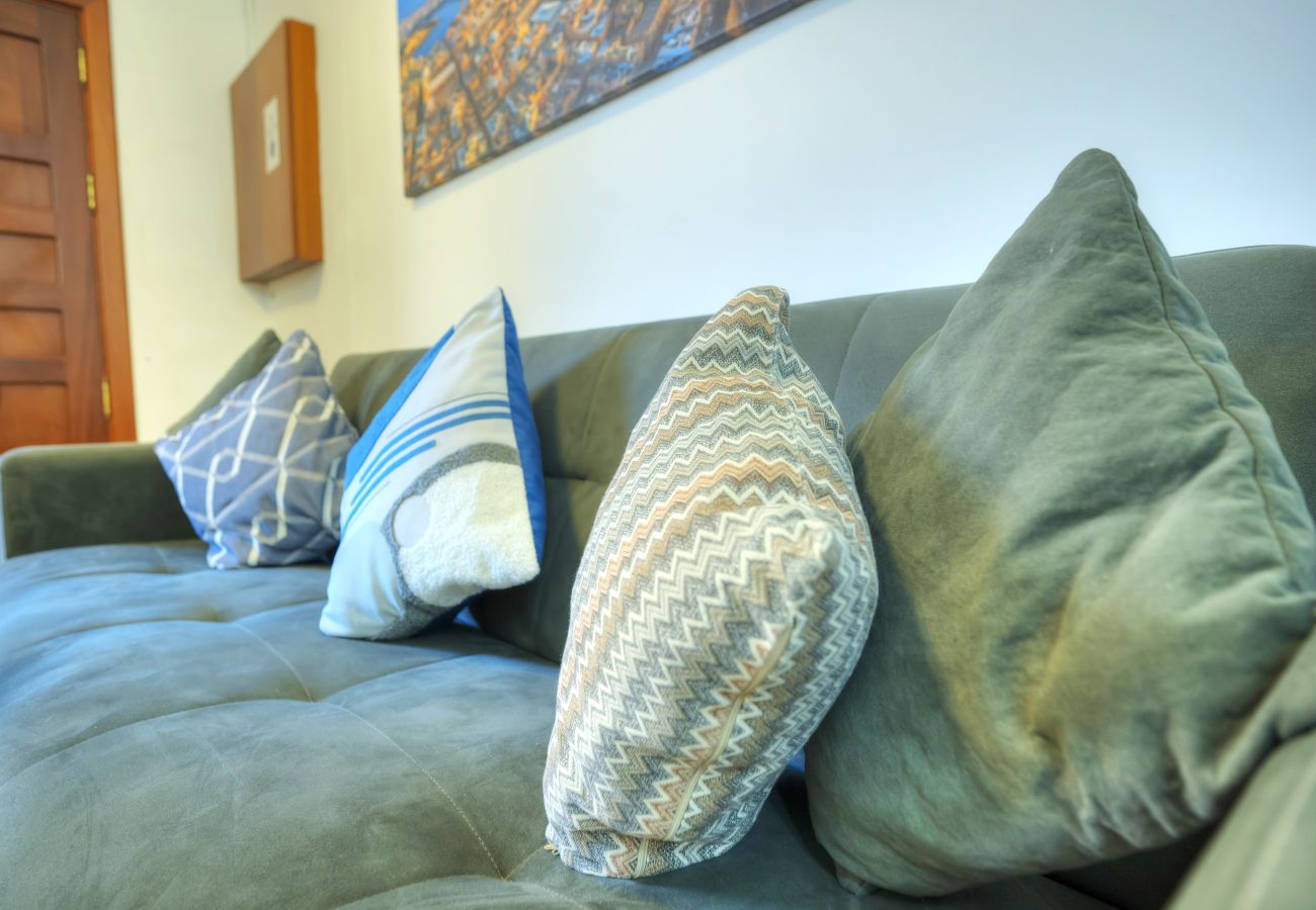 Casa en Sliema - 3bedroom house with yard and roof terrace CZER1-1