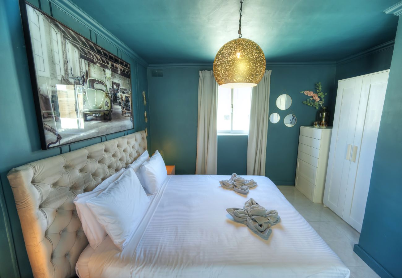 Apartamento en Sliema - Beautiful penthouse, sun terrace, jacuzzi GOSLM8