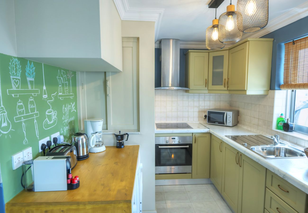 Apartamento en Sliema - Beautiful penthouse, sun terrace, jacuzzi GOSLM8