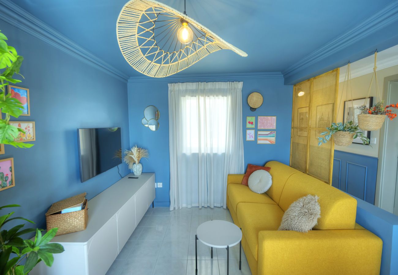 Apartamento en Sliema - Beautiful penthouse, sun terrace, jacuzzi GOSLM8