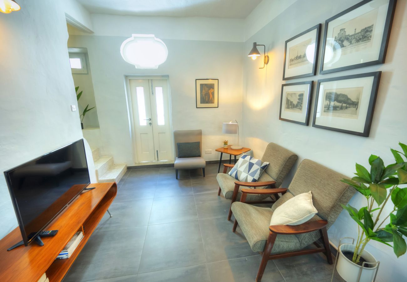 Casa adosada en Floriana - Traditional townhouse, terrace near Valletta WENG1-1