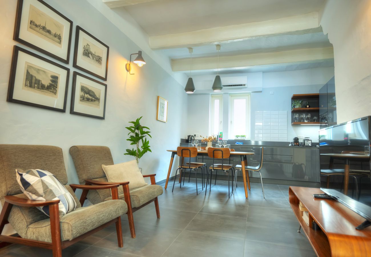 Casa adosada en Floriana - Traditional townhouse, terrace near Valletta WENG1-1