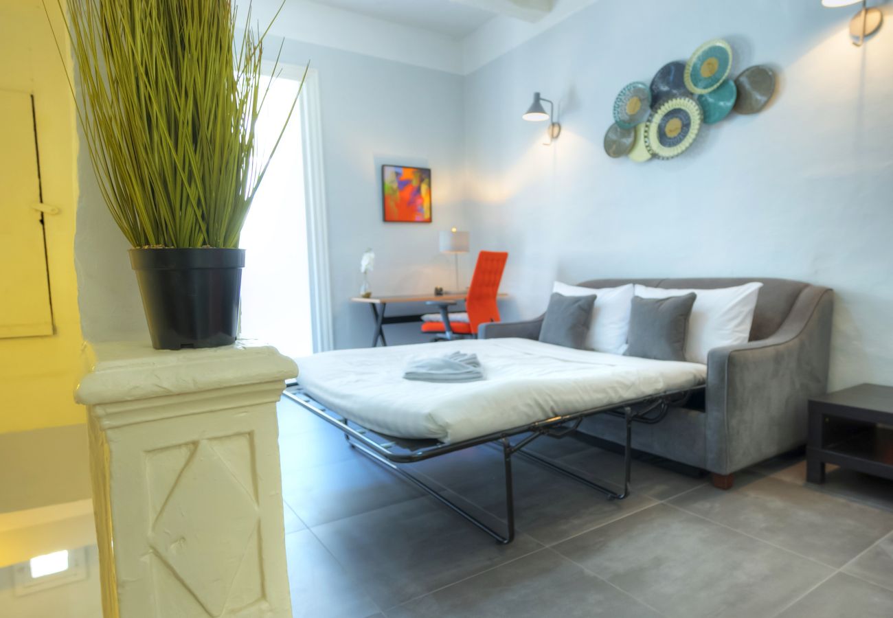 Casa adosada en Floriana - Traditional townhouse, terrace near Valletta WENG1-1