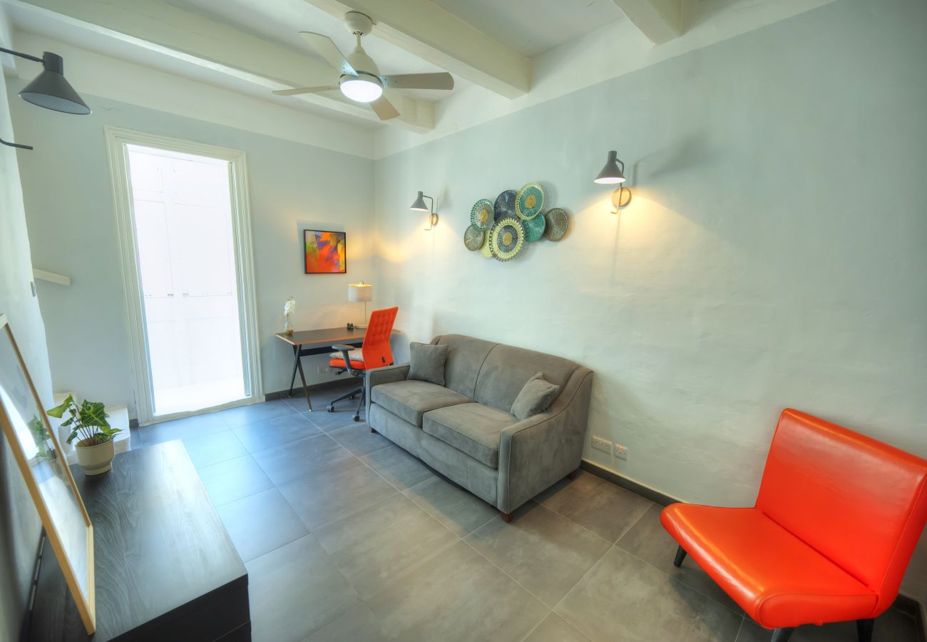 Casa adosada en Floriana - Traditional townhouse, terrace near Valletta WENG1-1