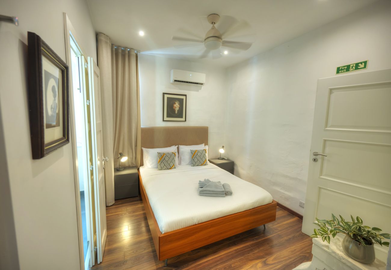 Casa adosada en Floriana - Traditional townhouse, terrace near Valletta WENG1-1