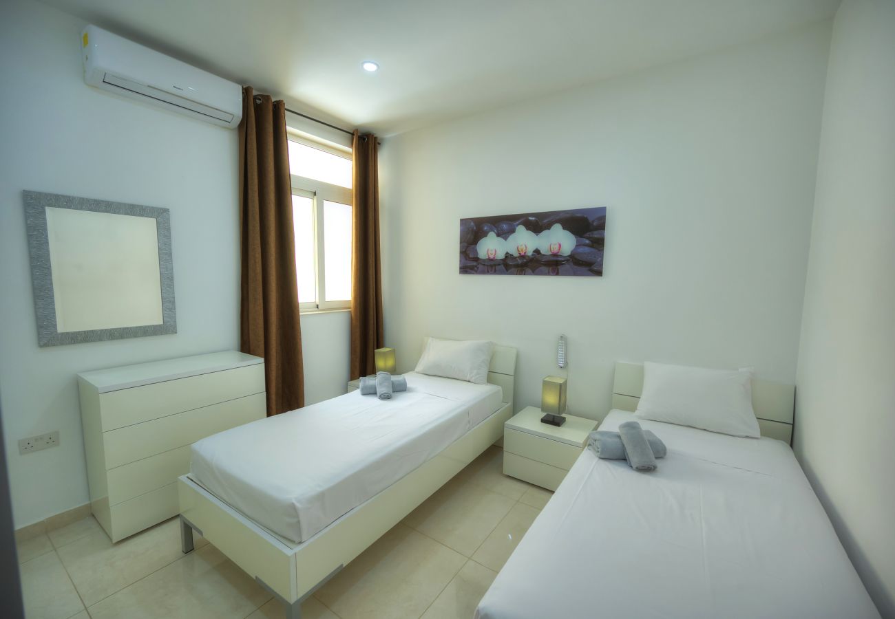 Apartamento en Gzira - Charming 2 bedroom near Sliema seafront YBON1-1