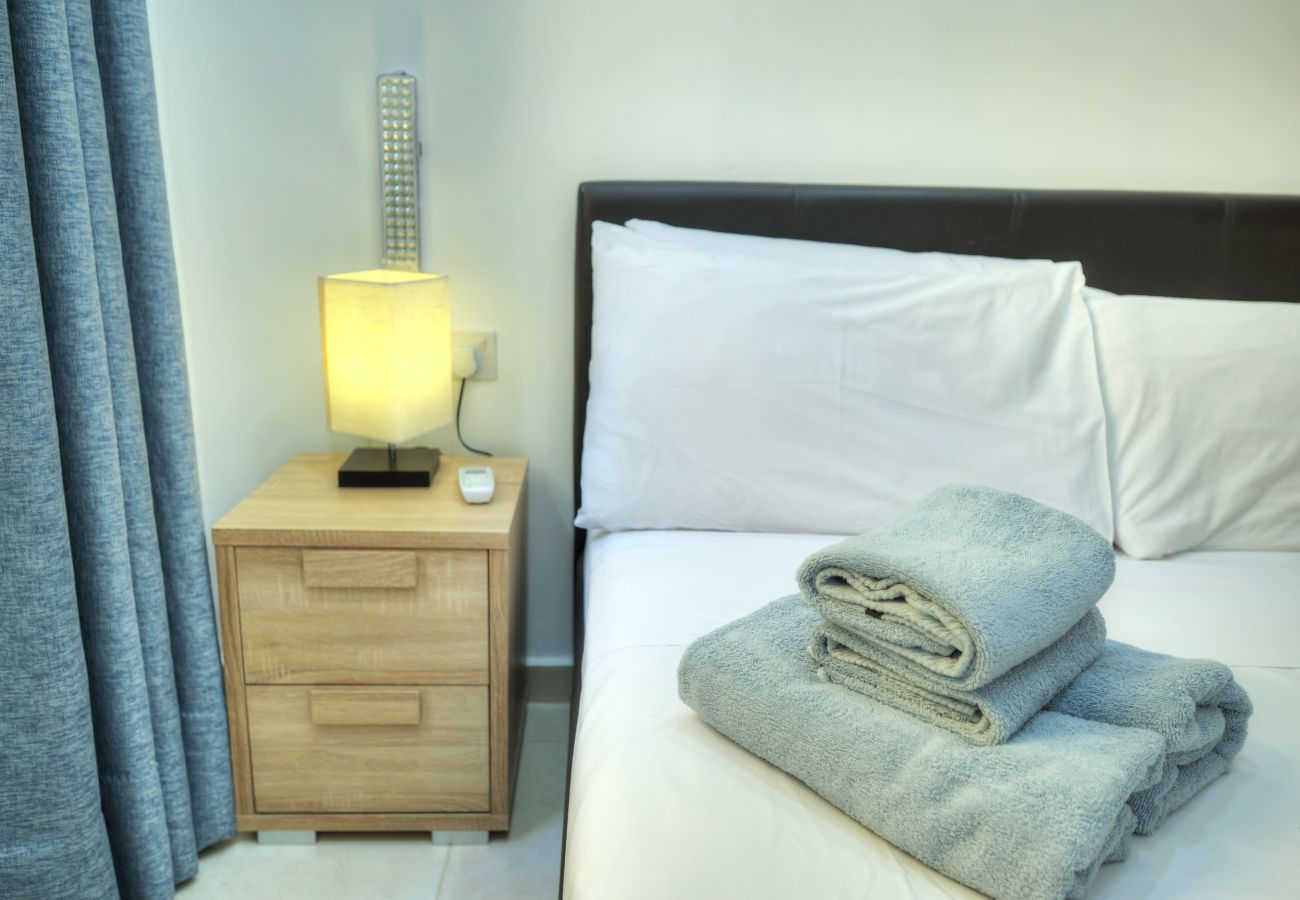 Apartamento en Gzira - Charming 2 bedroom near Sliema seafront YBON1-1