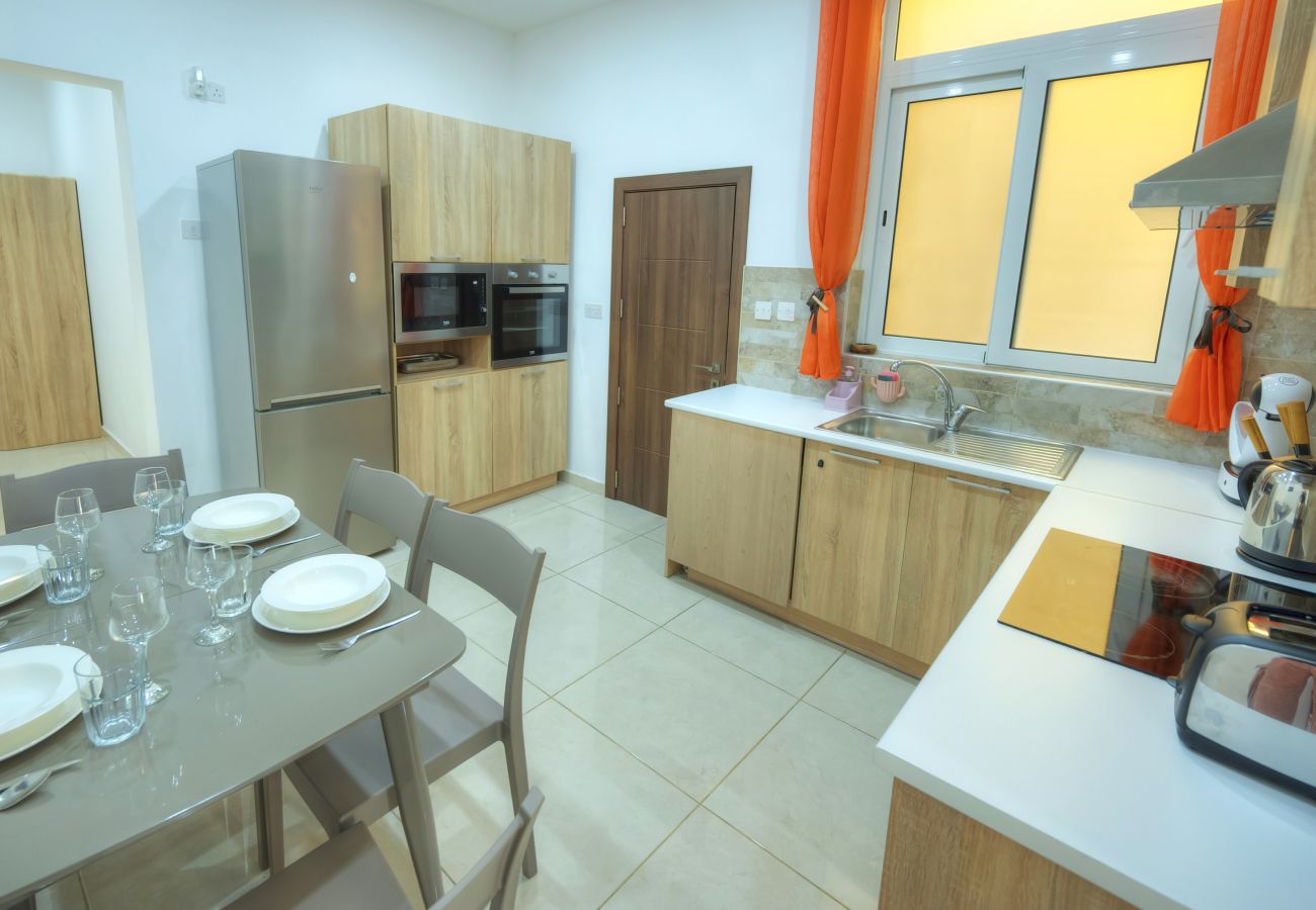 Apartamento en Gzira - Charming 2 bedroom near Sliema seafront YBON1-1
