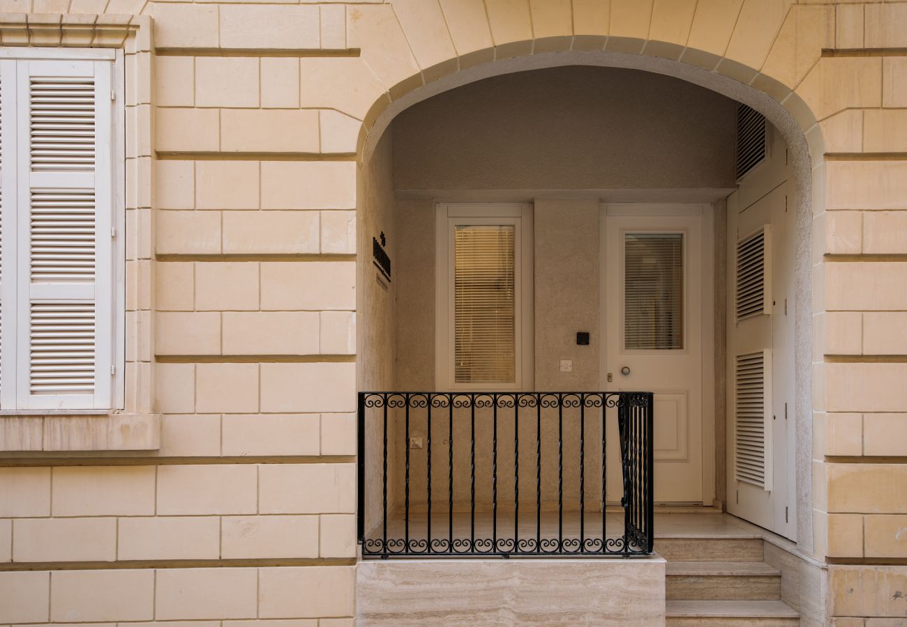 Apartamento en Sliema - Luxury & modern studio near Sliema seafront SBOR2-1