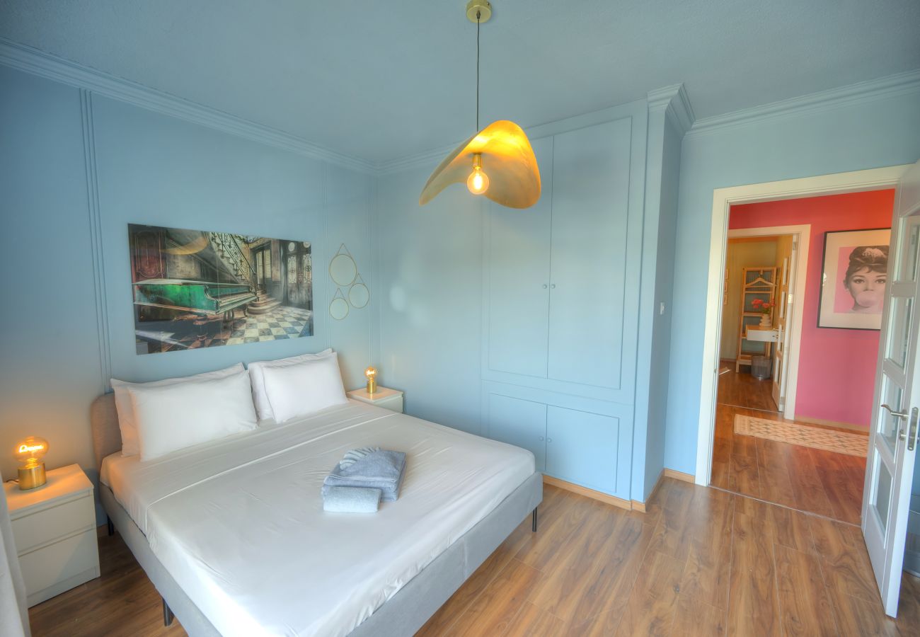 Apartamento en Sliema - Stylish, large 3bedroom, seafront terrace GOSLM-13