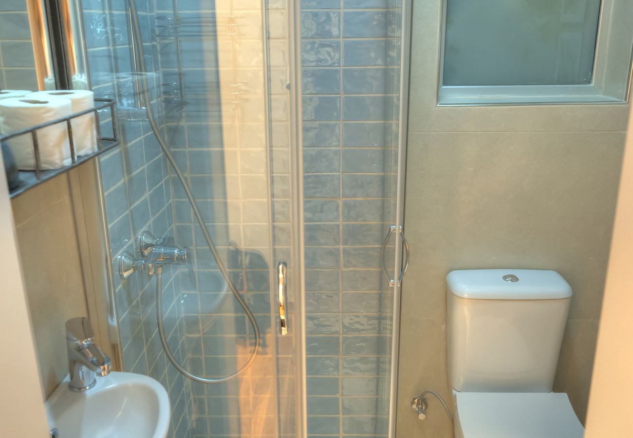 Apartamento en Sliema - Stylish, large 3bedroom, seafront terrace GOSLM-13
