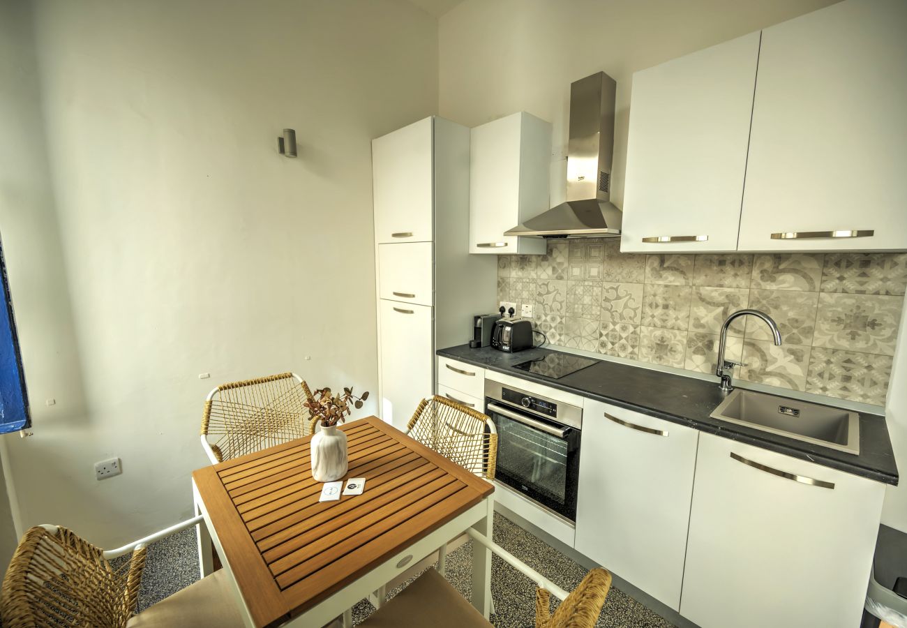Apartamento en Valletta - Duplex tastefully furnished flat in Valletta MCOP1-1
