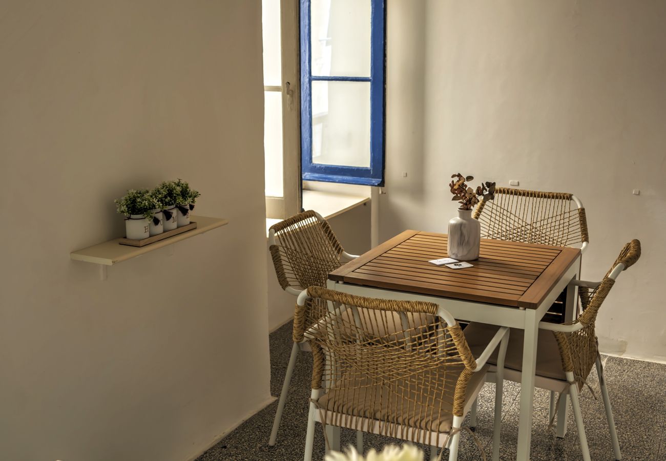Apartamento en Valletta - Duplex tastefully furnished flat in Valletta MCOP1-1