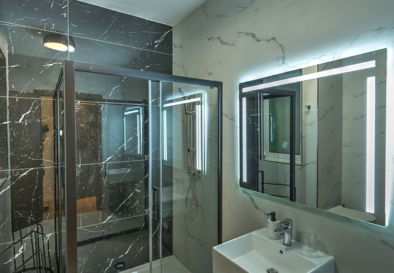 Apartamento en St Julian's - Large and stylish 1 bedroom 2 bathrooms AGER1-1