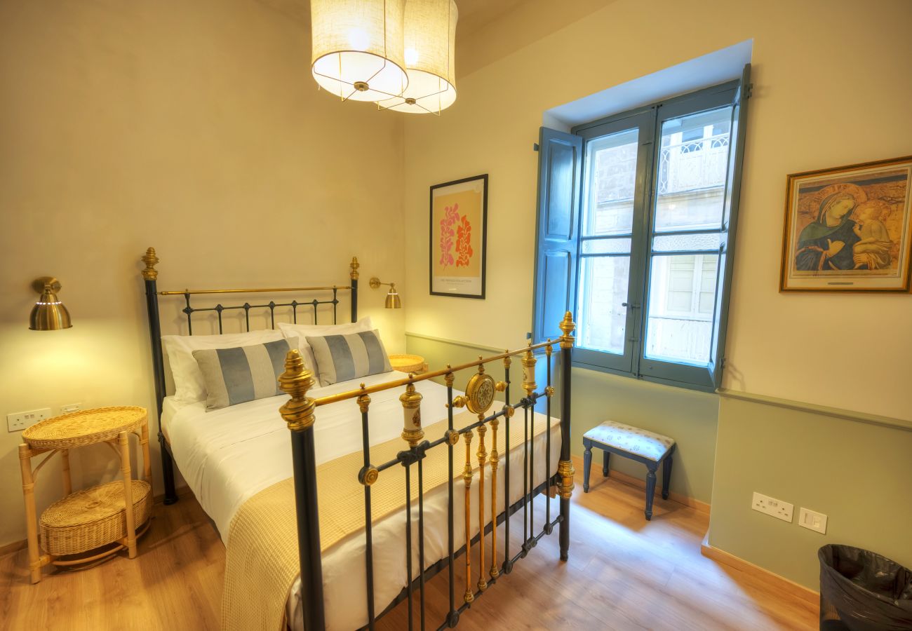 Apartamento en Valletta - Luxury & stylish 4bedroom, Valletta centre LDEM1-1