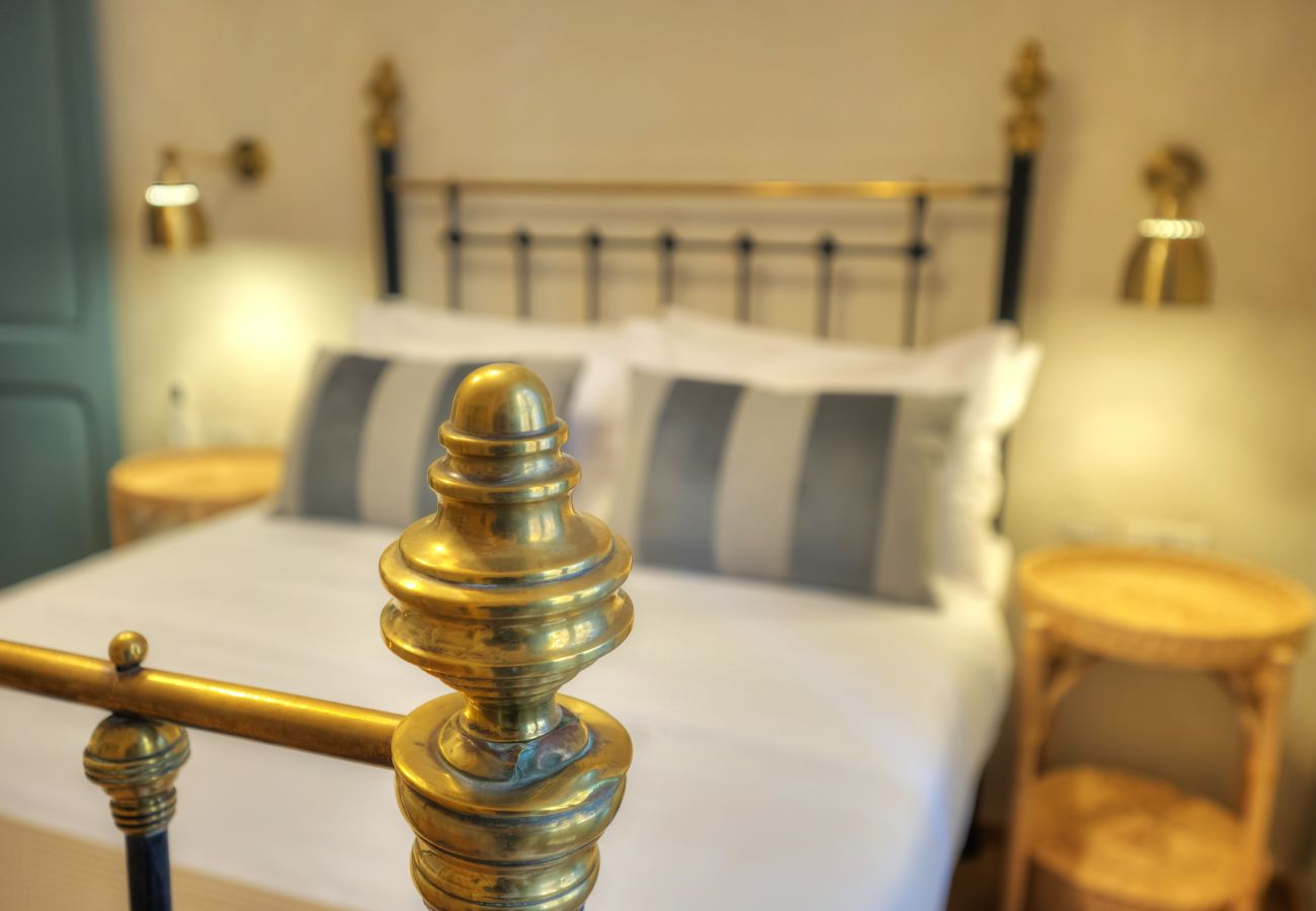 Apartamento en Valletta - Luxury & stylish 4bedroom, Valletta centre LDEM1-1