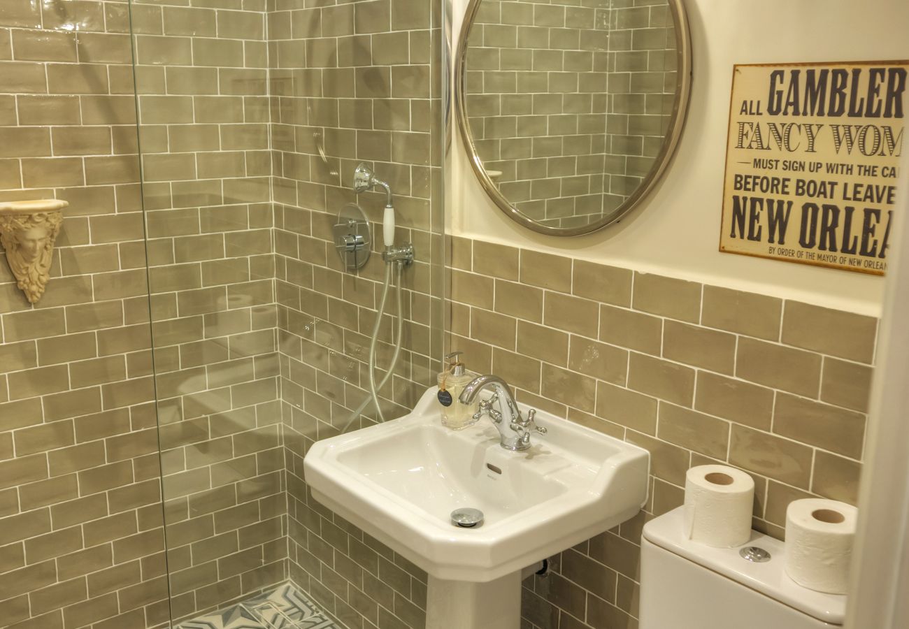 Apartamento en Valletta - Luxury & stylish 4bedroom, Valletta centre LDEM1-1