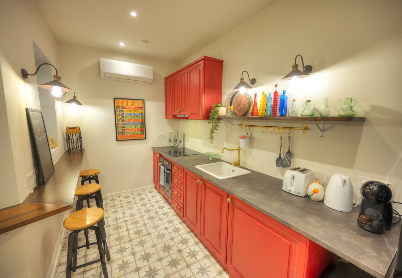 Apartamento en Valletta - Luxury & stylish 4bedroom, Valletta centre LDEM1-1