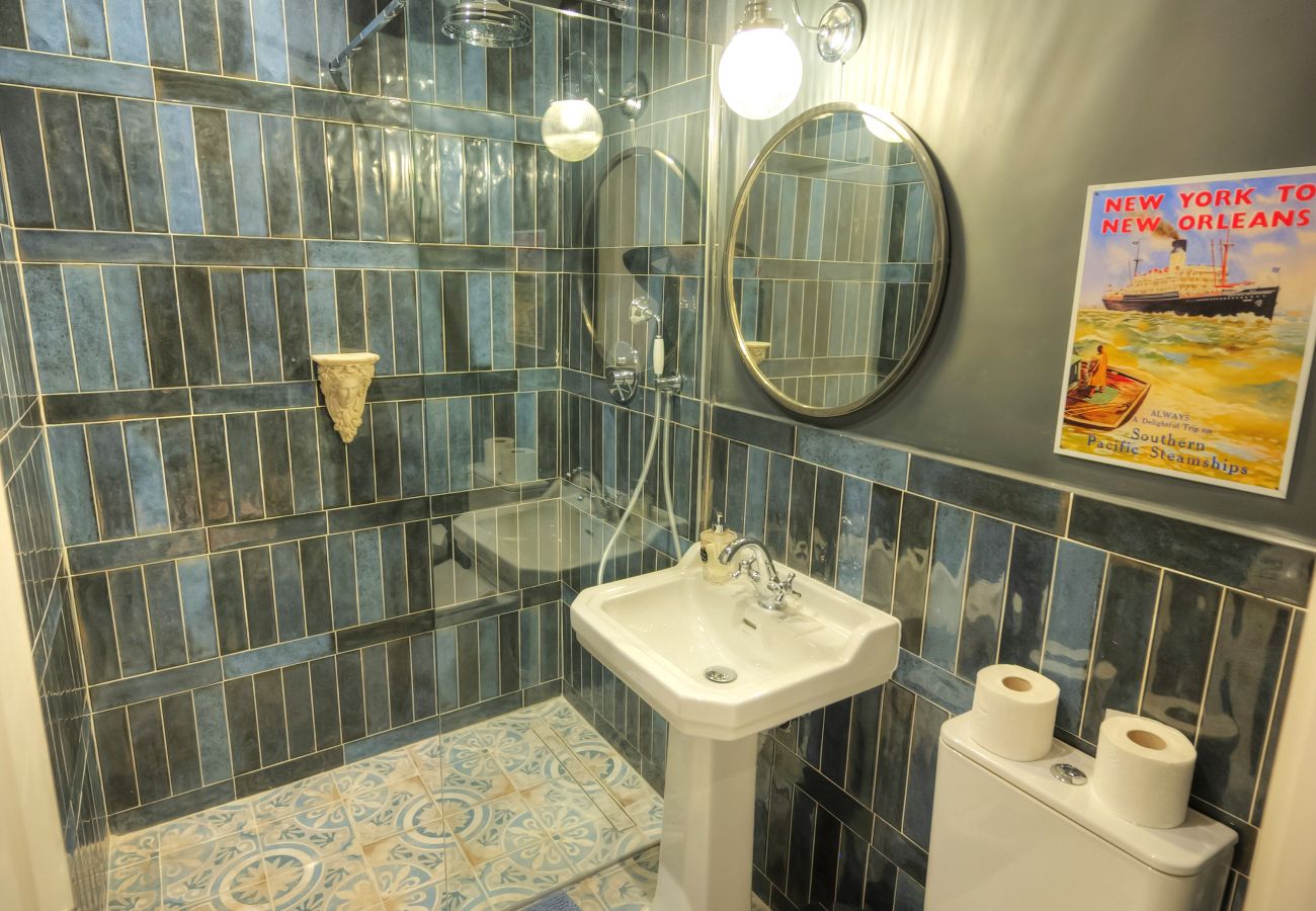 Apartamento en Valletta - Luxury & stylish 4bedroom, Valletta centre LDEM1-1
