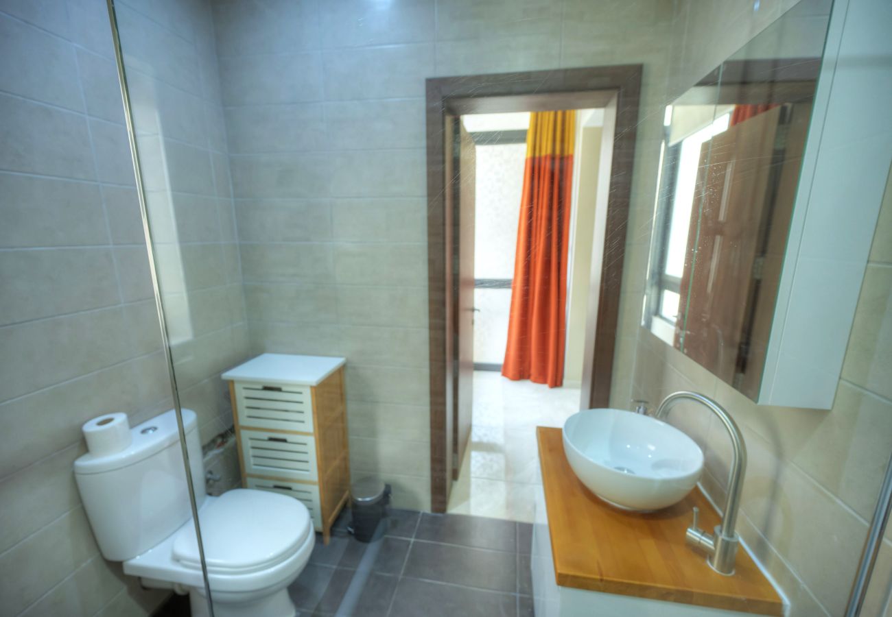 Apartamento en Sliema - Luxury & spacious 3 bedroom seafront, balcony YHAI1-1