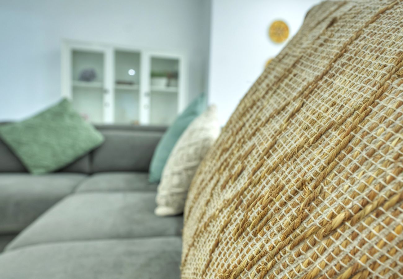 Apartamento en Sliema - Stylish & large 2 bedroom with internal yard DCUT1-1
