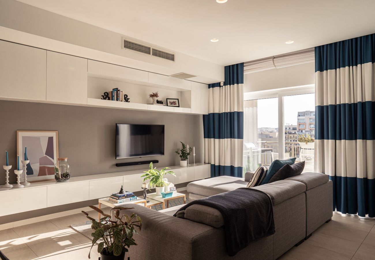 Apartamento en St Julian's - Luxury & spacious 3 bedroom, large balcony KBAS1-3