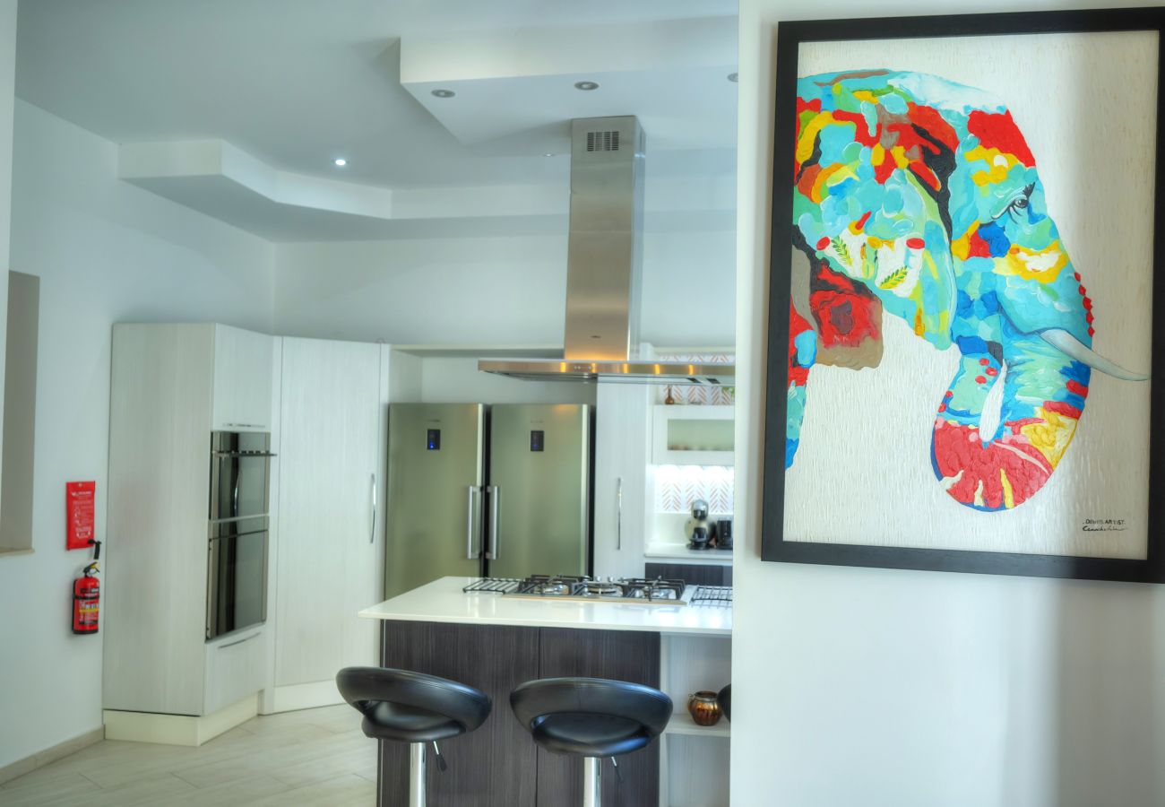 Apartamento en Swieqi - Luxury 2 bedroom with large outdoor & jacuzzi JBAS1-1