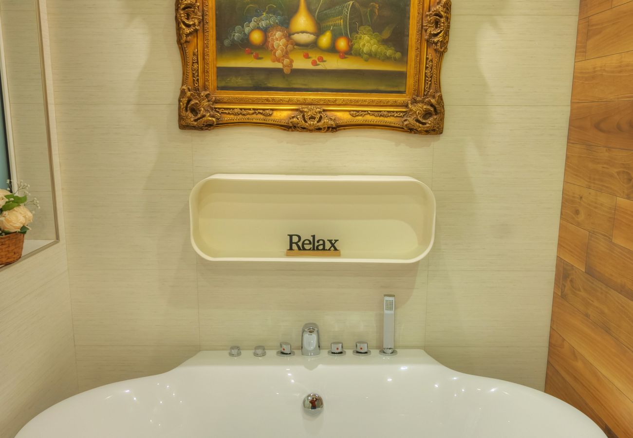 Apartamento en Swieqi - Luxury 2 bedroom with large outdoor & jacuzzi JBAS1-1