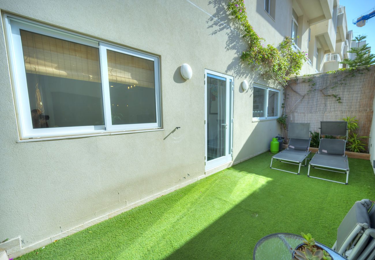 Apartamento en Swieqi - Luxury 2 bedroom with large outdoor & jacuzzi JBAS1-1
