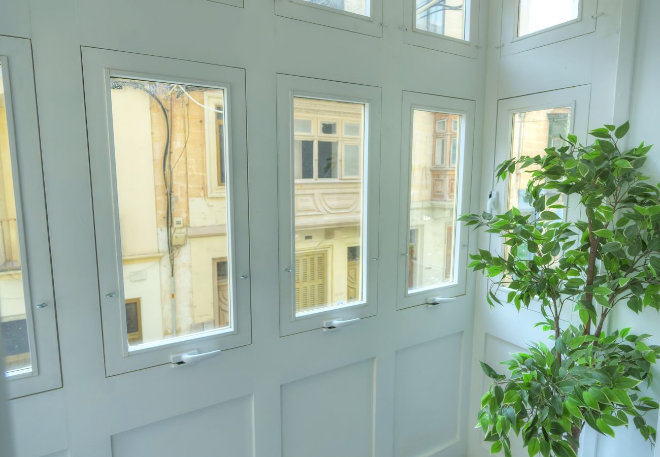 Apartamento en Gzira - Chic, bright and modern 3 bedrooms KBAS1-1