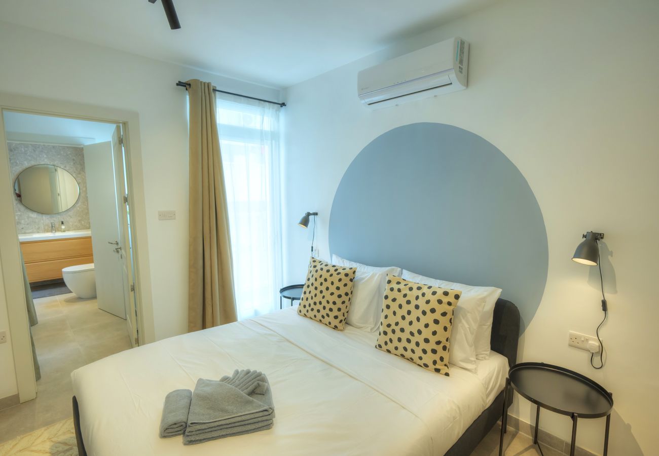 Apartamento en Gzira - Stylish, spacious 3 bedrooms, 2 bathrooms KBAS1-2