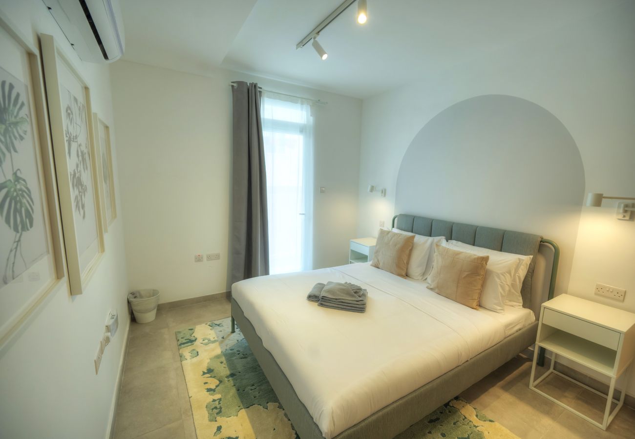 Apartamento en Gzira - Stylish, spacious 3 bedrooms, 2 bathrooms KBAS1-2