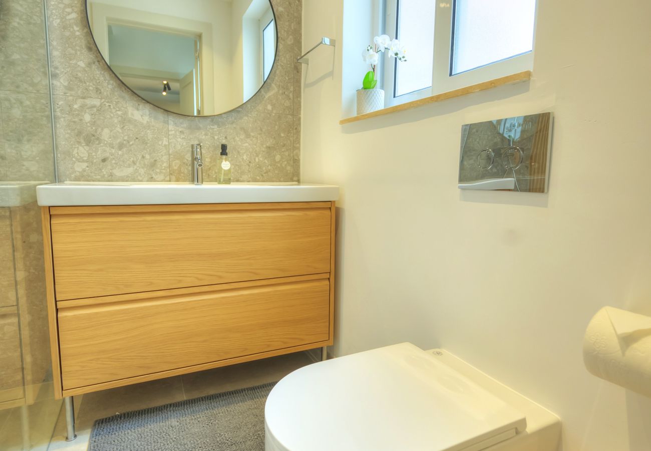 Apartamento en Gzira - Stylish, spacious 3 bedrooms, 2 bathrooms KBAS1-2