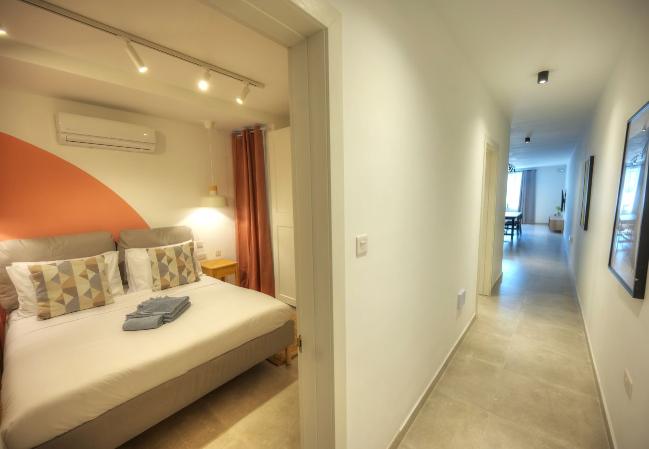 Apartamento en Gzira - Stylish, spacious 3 bedrooms, 2 bathrooms KBAS1-2