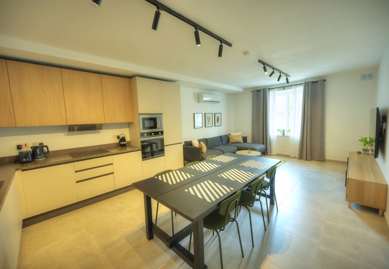 Apartamento en Gzira - Stylish, spacious 3 bedrooms, 2 bathrooms KBAS1-2