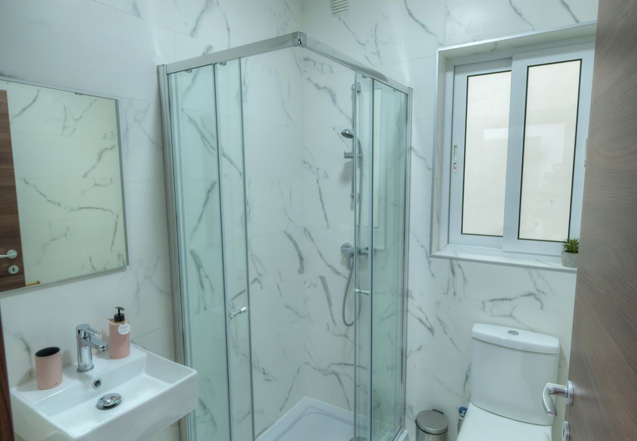 Apartamento en Sliema - Duplex 2 bedroom apartment with terrace EDAG1-1