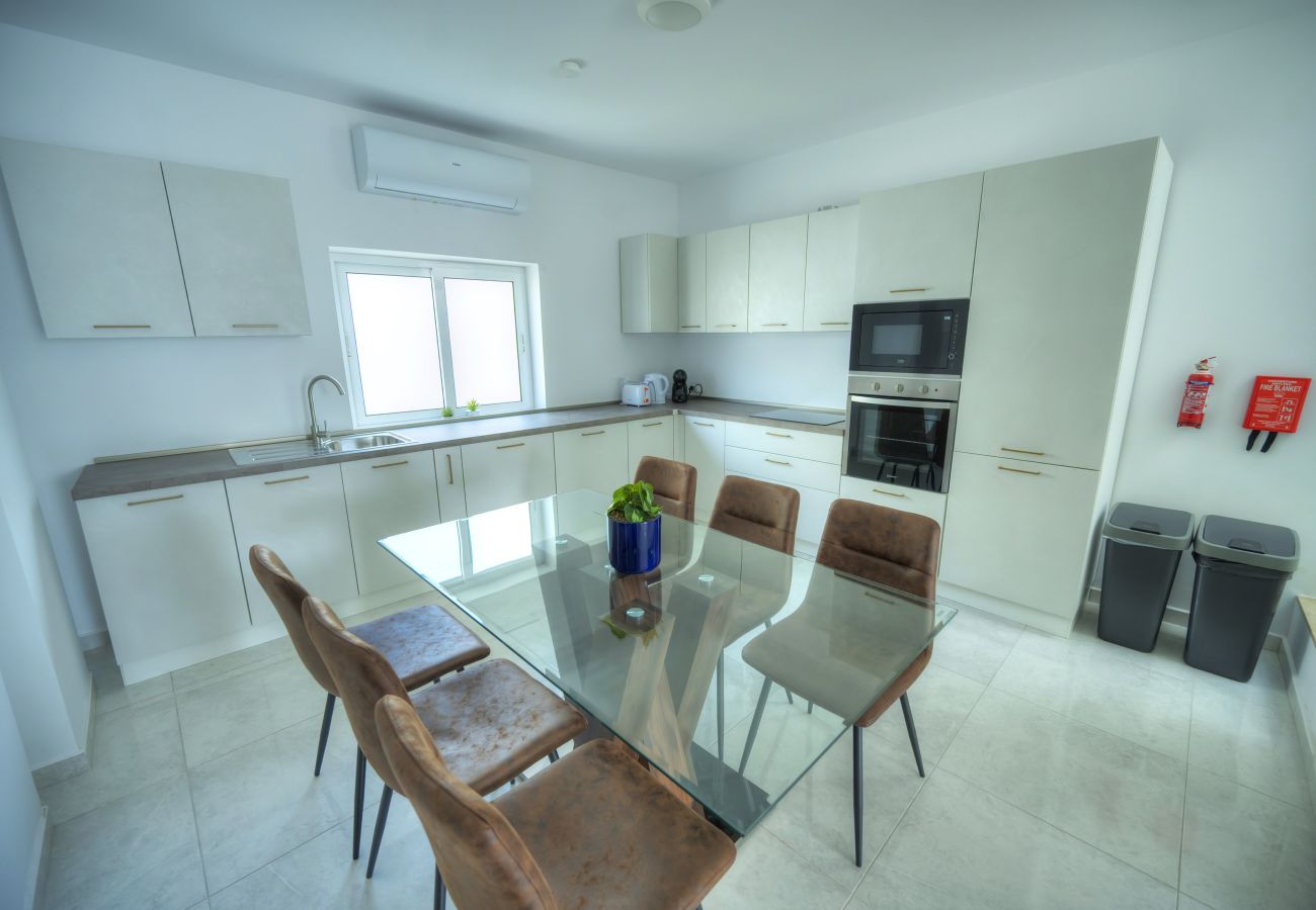 Apartamento en Sliema - Duplex 2 bedroom apartment with terrace EDAG1-1
