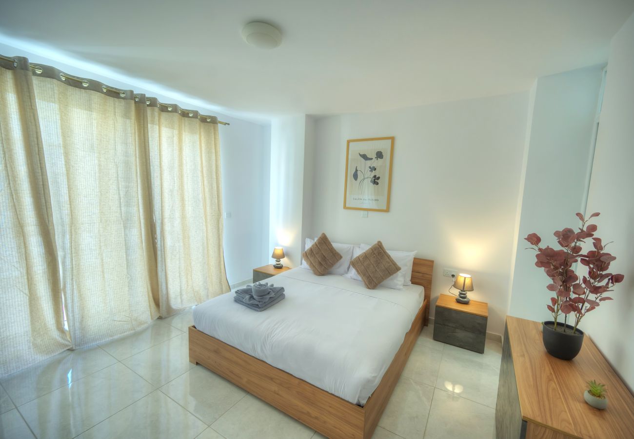 Apartamento en Sliema - Duplex 2 bedroom apartment with terrace EDAG1-1