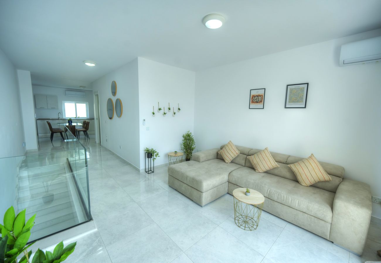 Apartamento en Sliema - Duplex 2 bedroom apartment with terrace EDAG1-1
