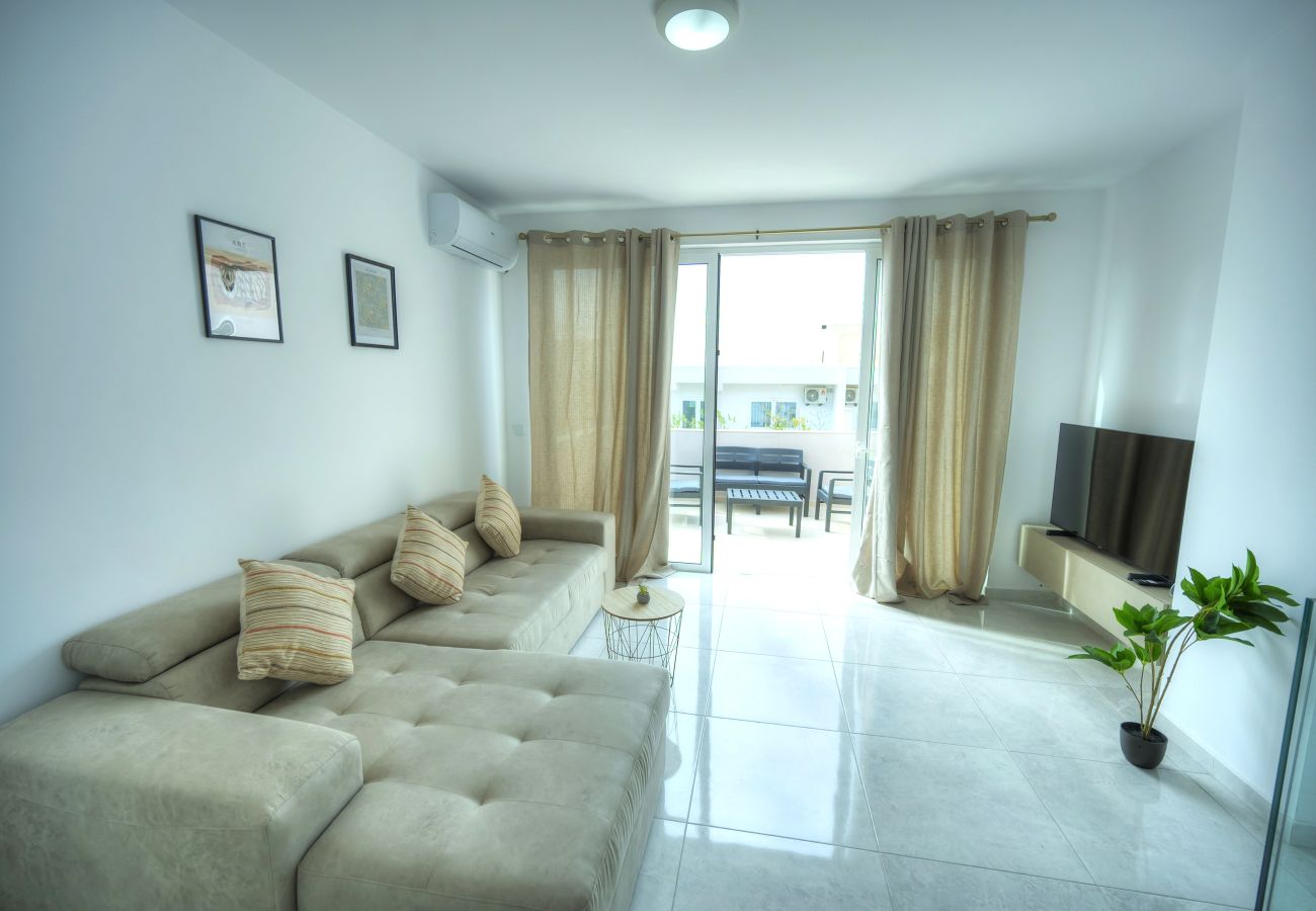 Apartamento en Sliema - Duplex 2 bedroom apartment with terrace EDAG1-1