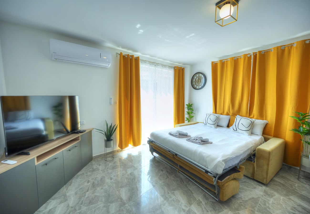 Apartamento en Msida - Luxury penthouse with jacuzzi, sun terrace APIC1-2
