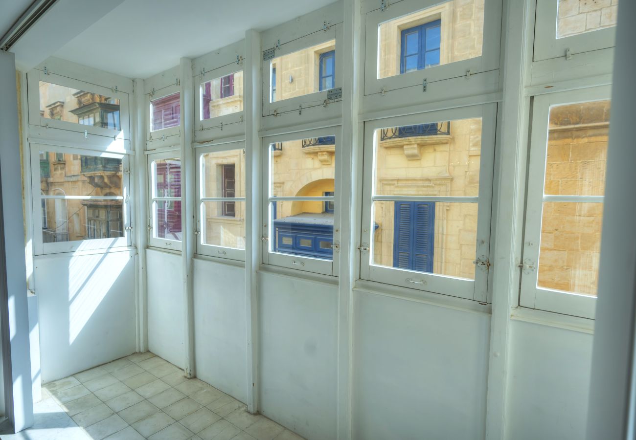 Casa adosada en Valletta - Magestic palazzo, jacuzzi on roof terrace GOVAL-3