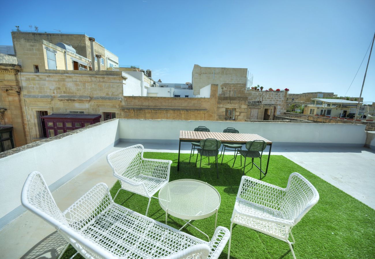 Casa adosada en Valletta - Magestic palazzo, jacuzzi on roof terrace GOVAL-3
