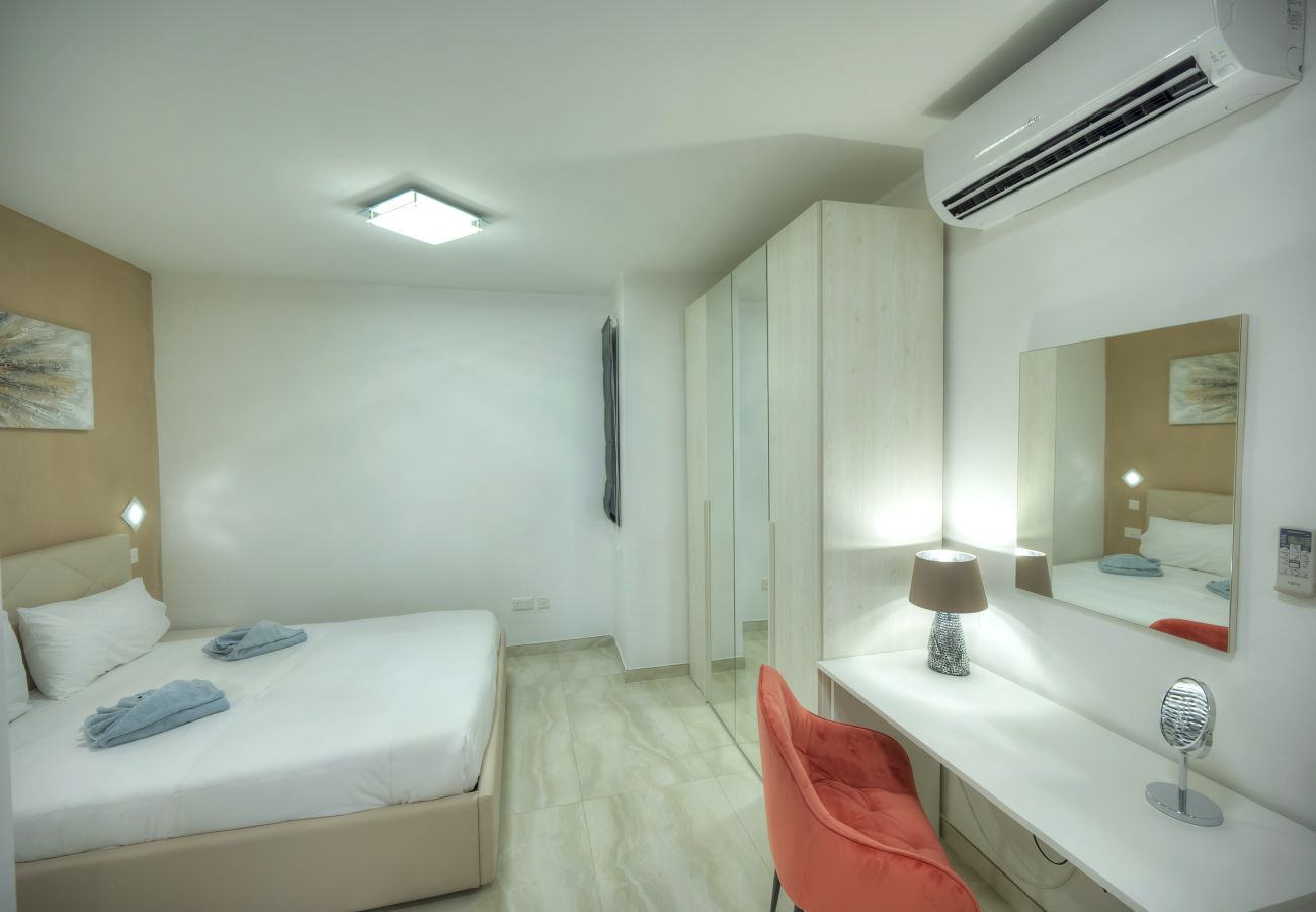 Apartamento en St Julian's - Modern and spacious one bedroom apartment CPAC2-2
