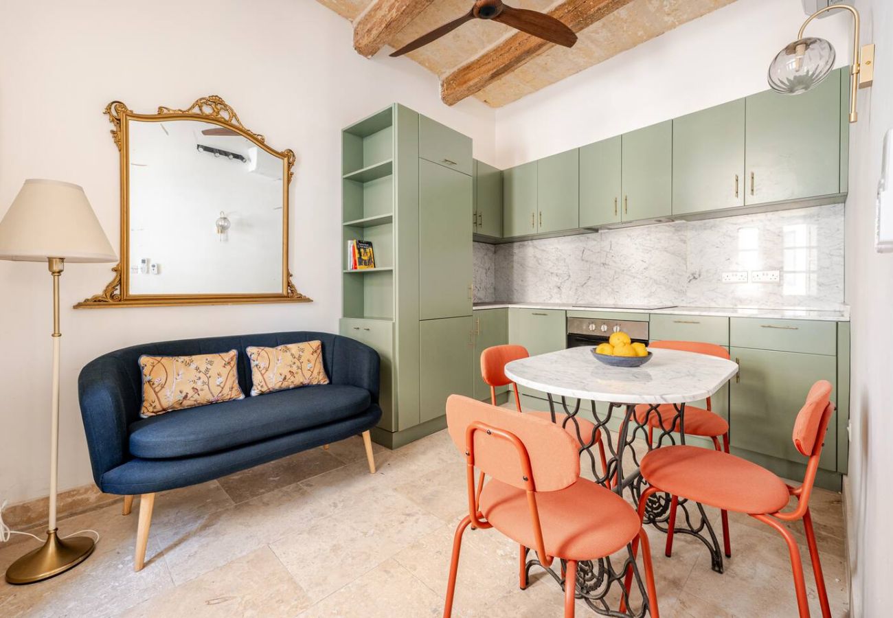 Casa en Birgu - Sumptuous townhouse with roof terrace AGAL1-1