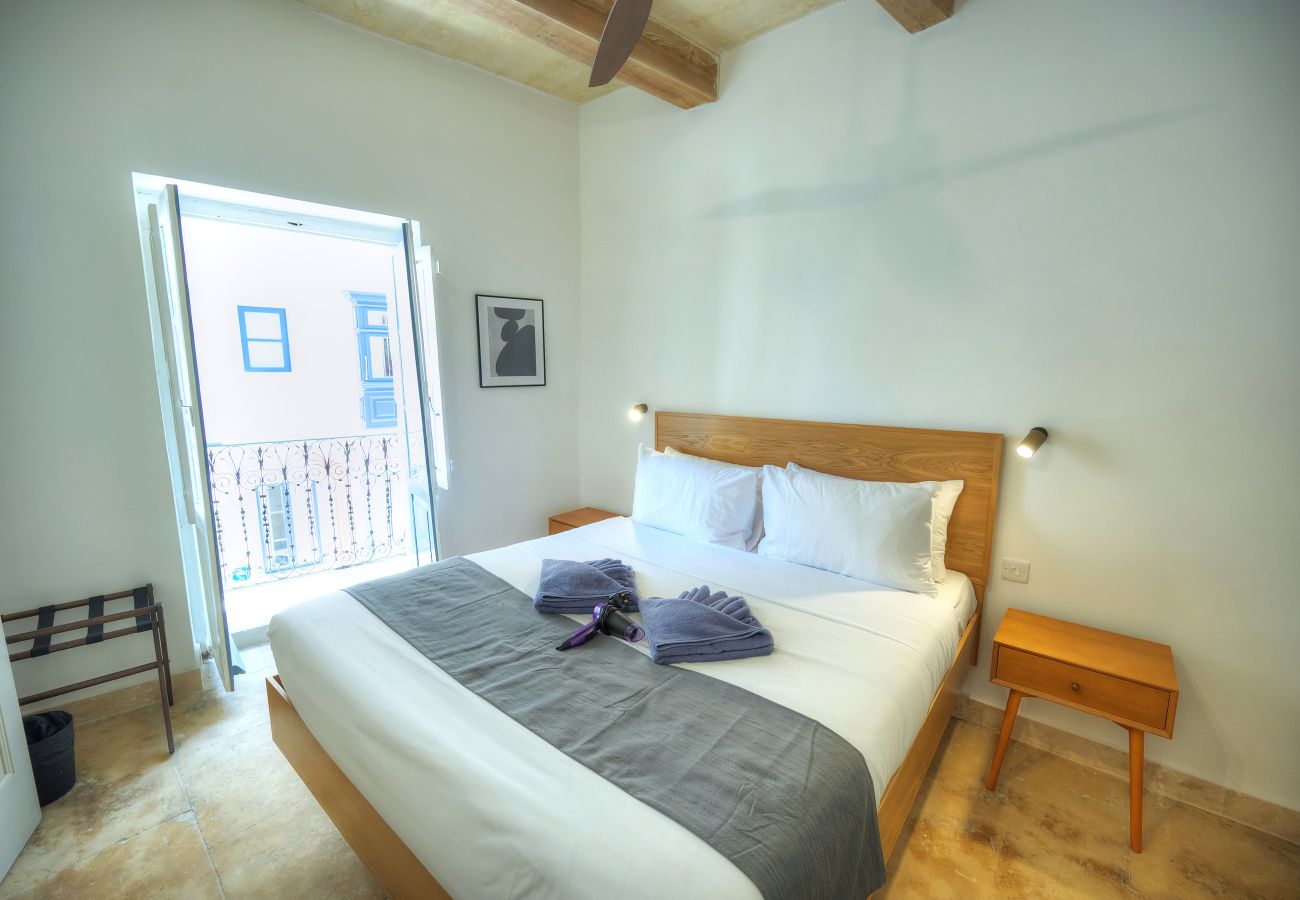 Casa en Birgu - Sumptuous townhouse with roof terrace AGAL1-1