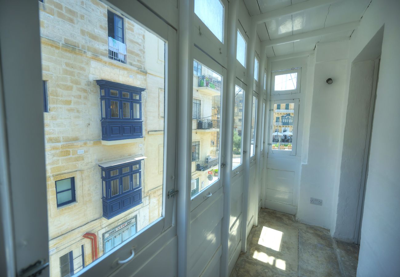 Casa en Birgu - Sumptuous townhouse with roof terrace AGAL1-1