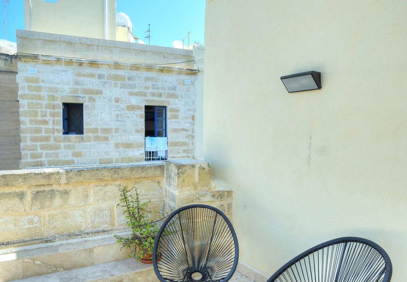 Casa en Birgu - Sumptuous townhouse with roof terrace AGAL1-1