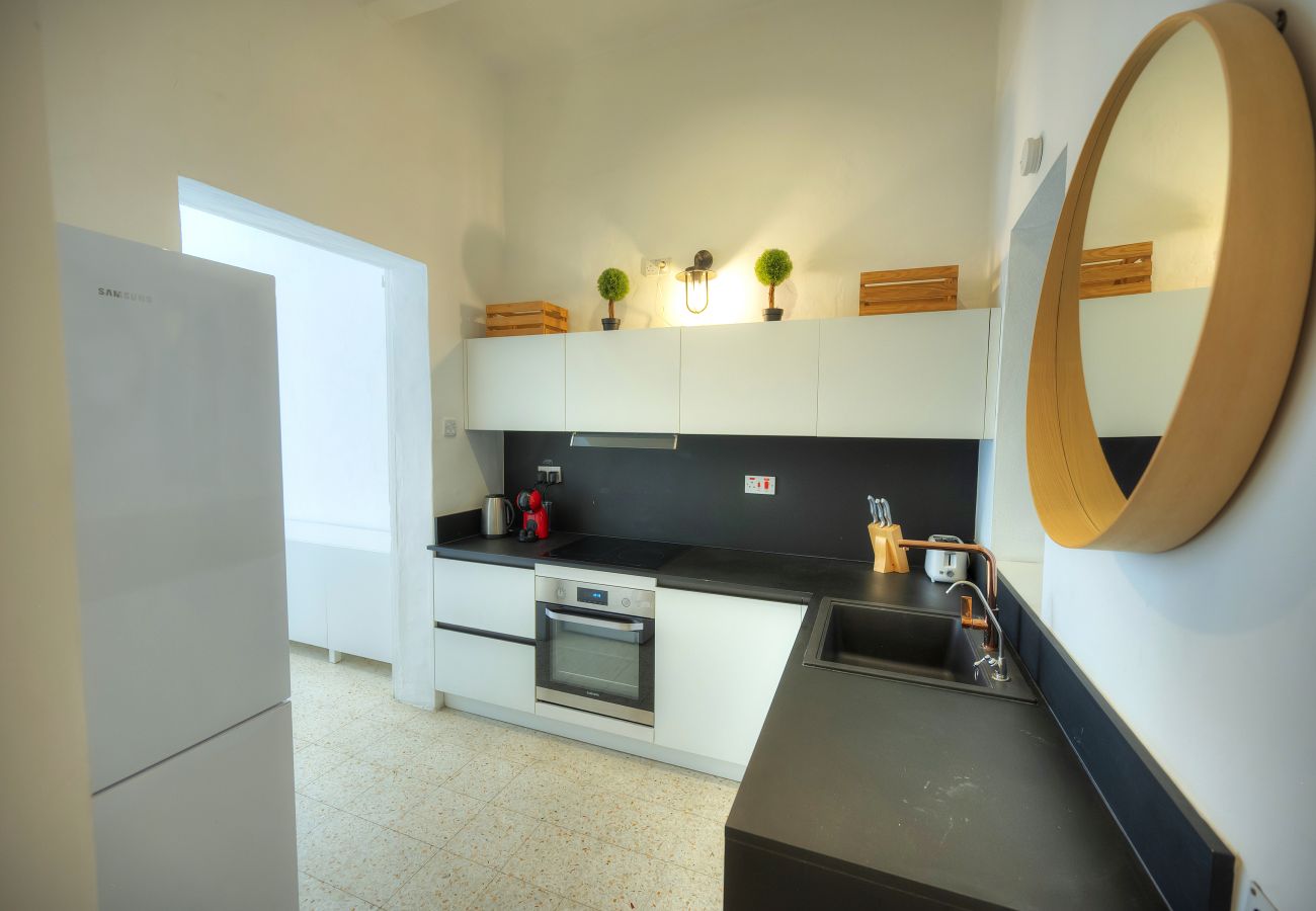Apartamento en Floriana - Charming and stylish duplex townhouse DGUY1-1